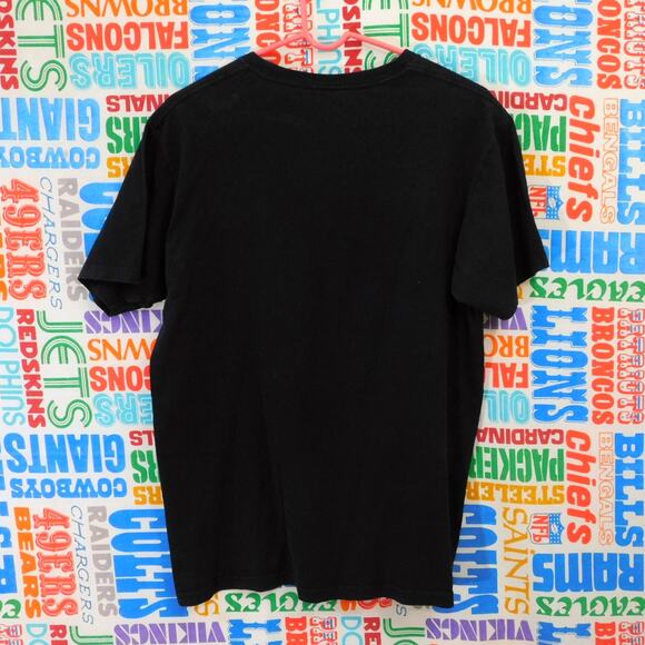 The Legend Of Zelda Wind Waker HD T Shirt Size L Stained Glass Graphic Black - Picture 4 of 4